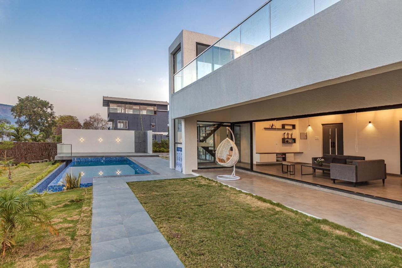 Saffronstays Stargazer, Karjat - Luxury Pool Villa With Lake View Eksteriør bilde